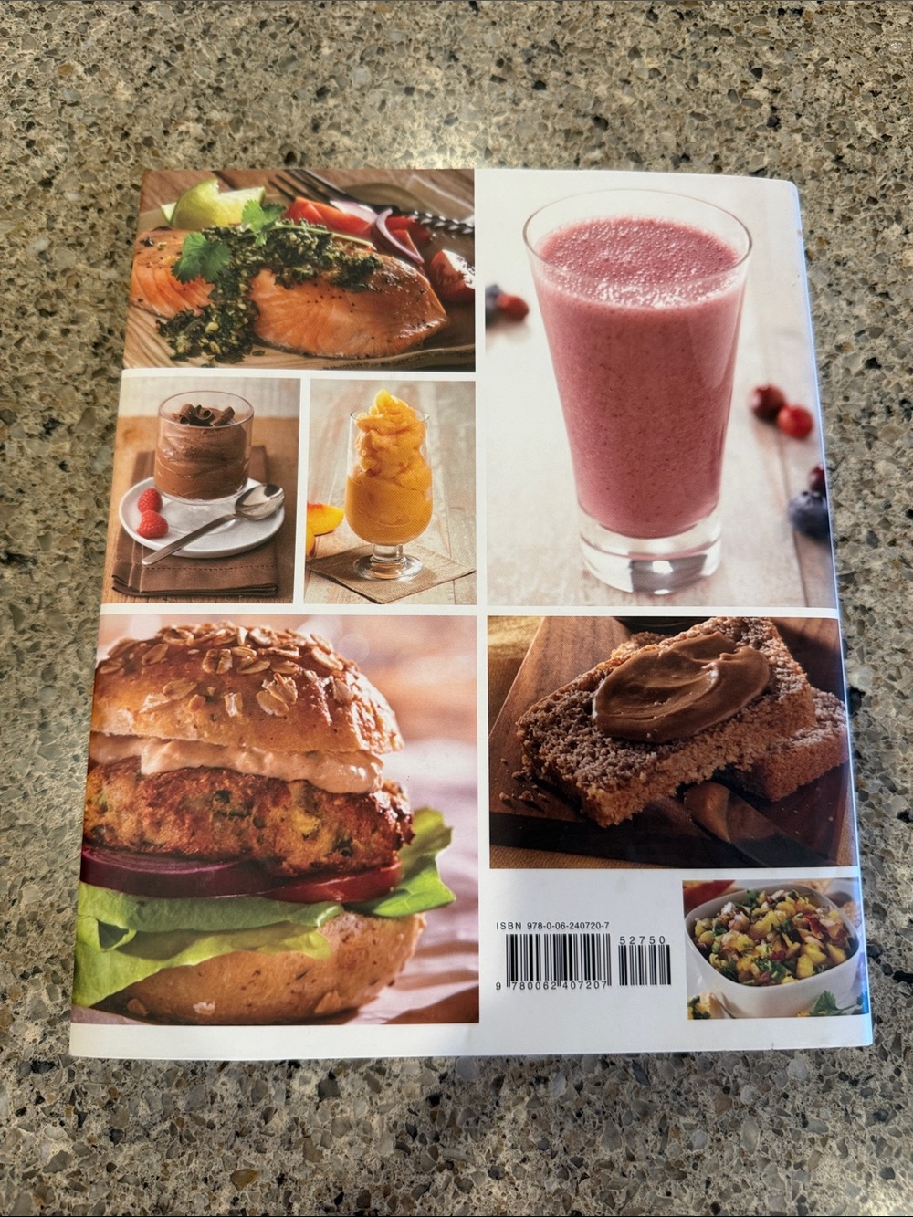 The Vitamix Cookbook by Jodi Berg - White & Red Cover - Picture 2 of 12